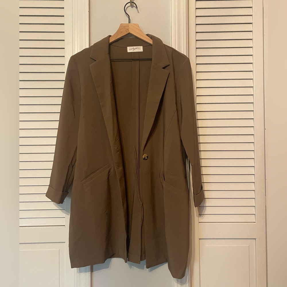 Carly Jean Los Angeles Weston Blazer